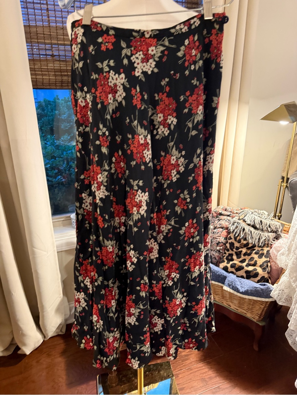 Jones New York Black Maxi Skirt with Red & White Floral Print